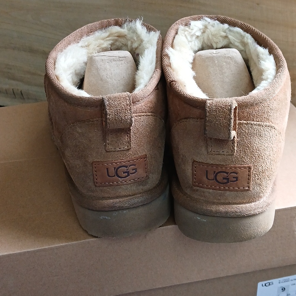 UGG Classic Ultra Mini Platform Boots Size 9 - Picture 6 of 10